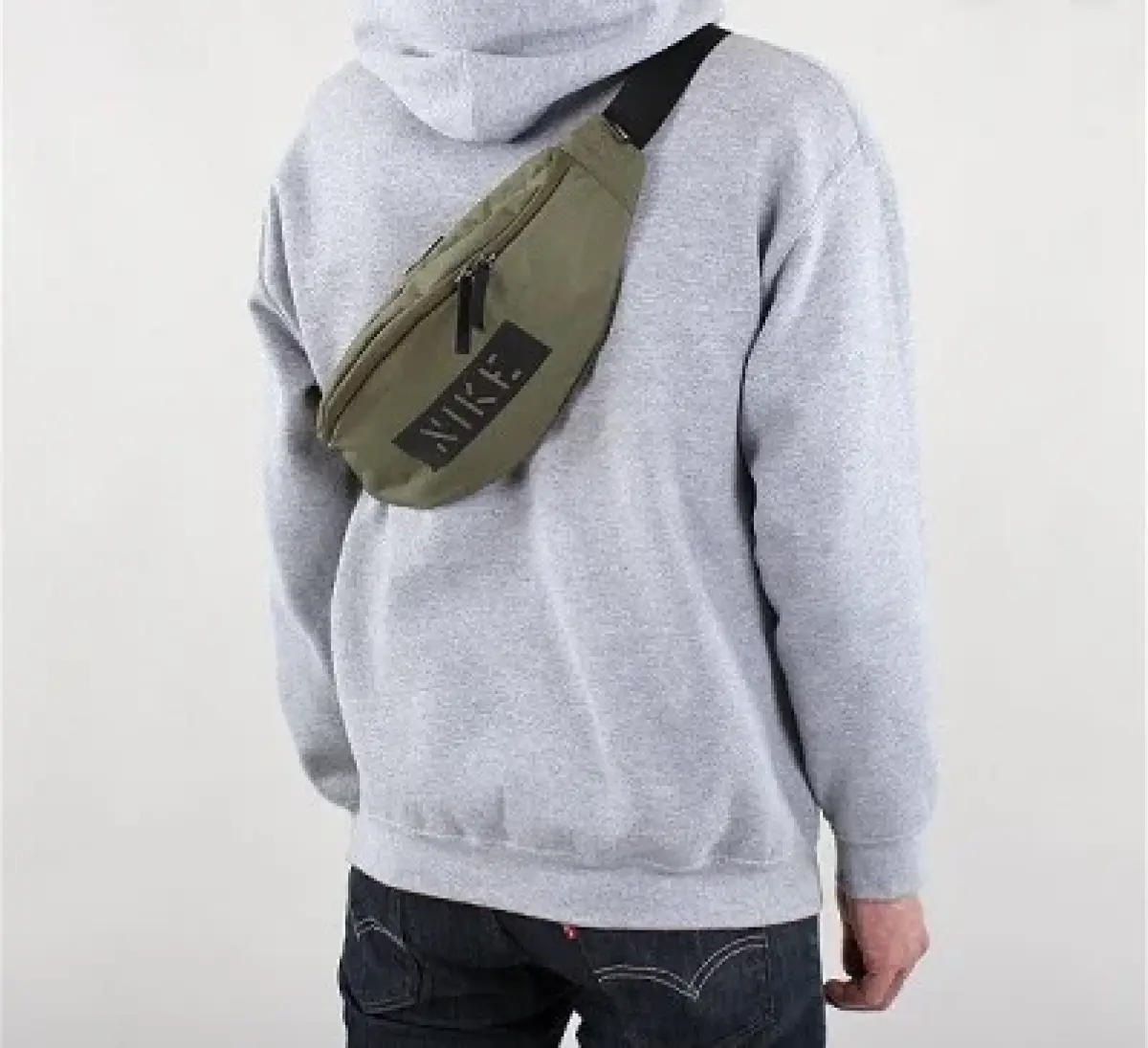 Nike Sportswear Heritage Hip Pack