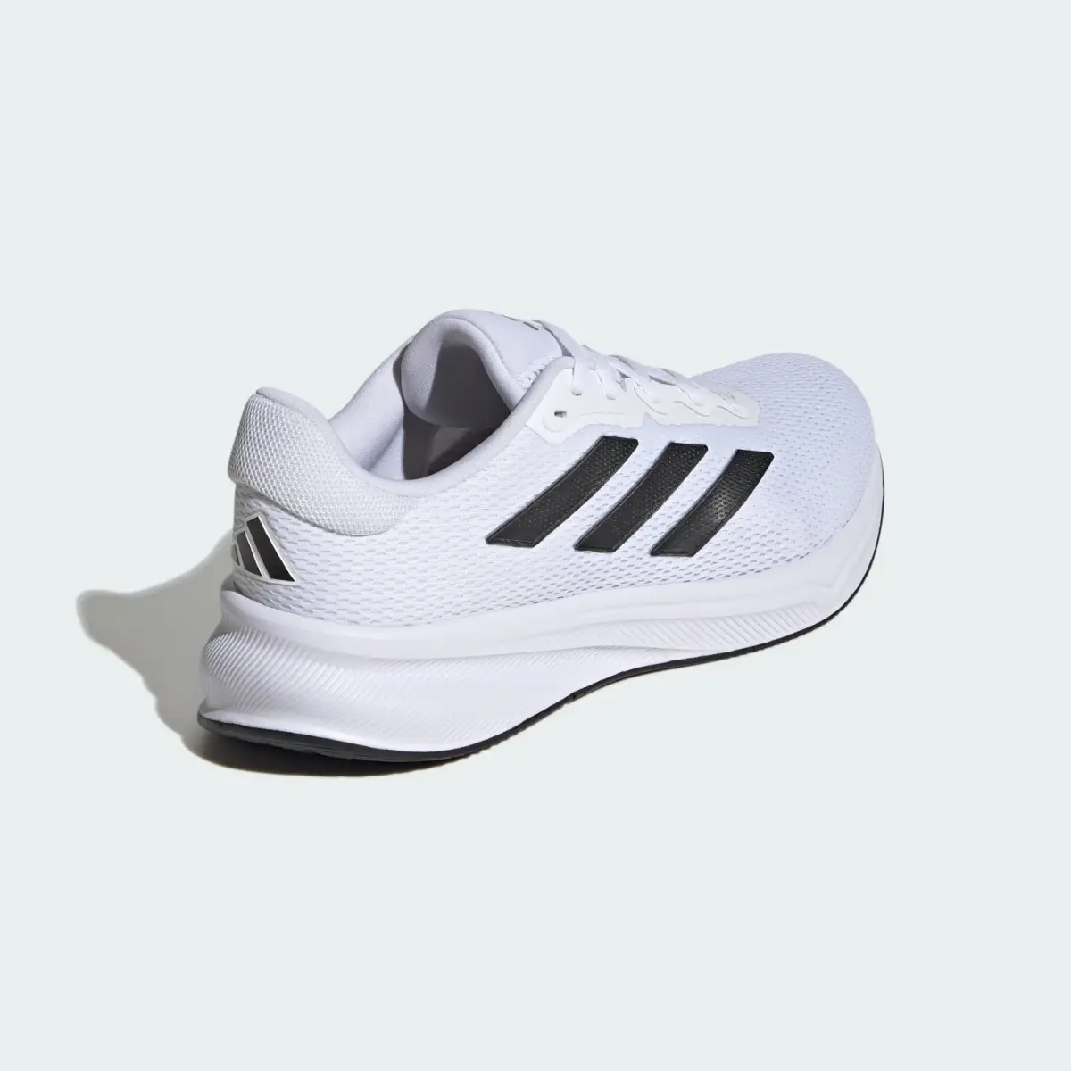 Кроссовки Adidas Response
