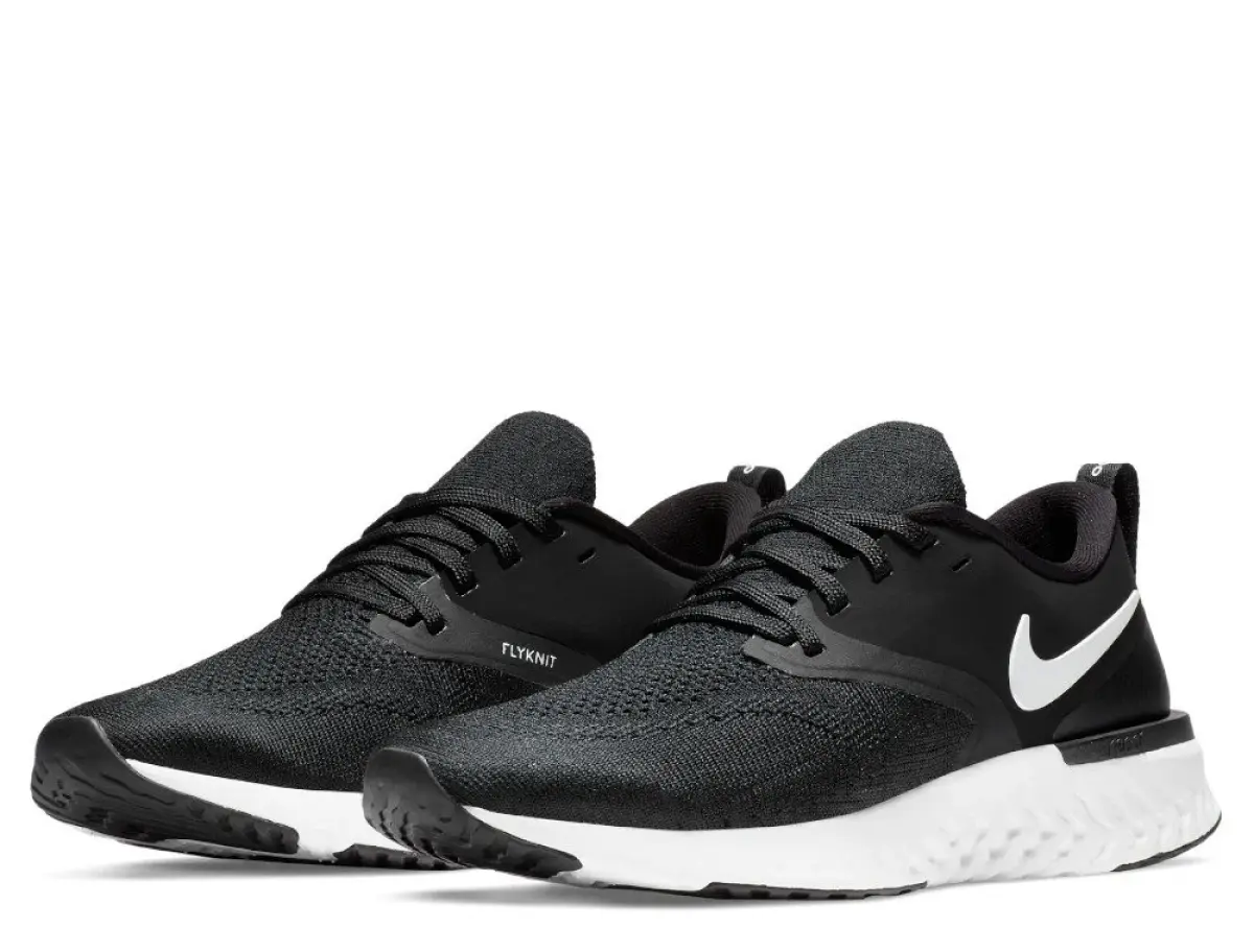 Nike Odyssey React Flyknit 2 W Бело-Черные