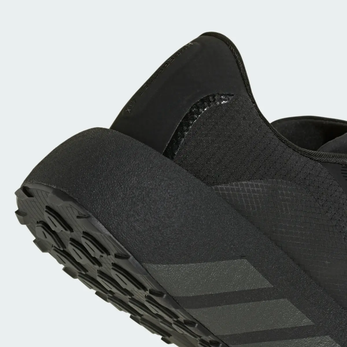 Кроссовки Adidas HYPERBOOST GTX