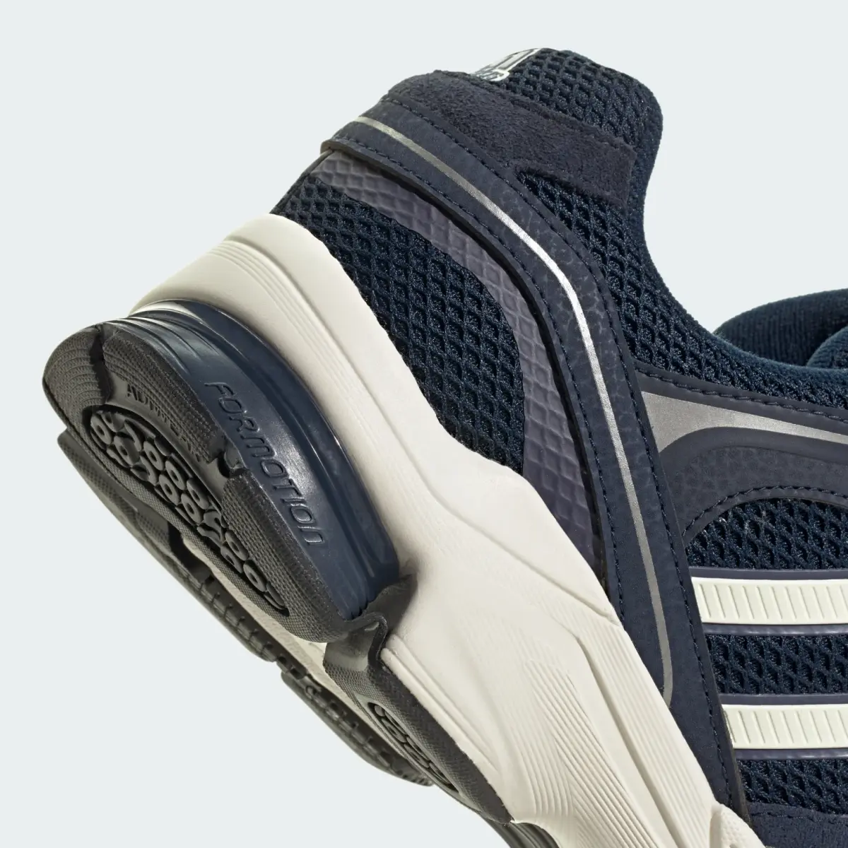 Кроссовки Adidas SPIRITAIN 2000