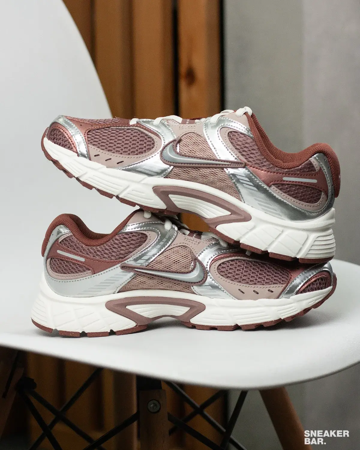 Кроссовки Nike W V5 RNR