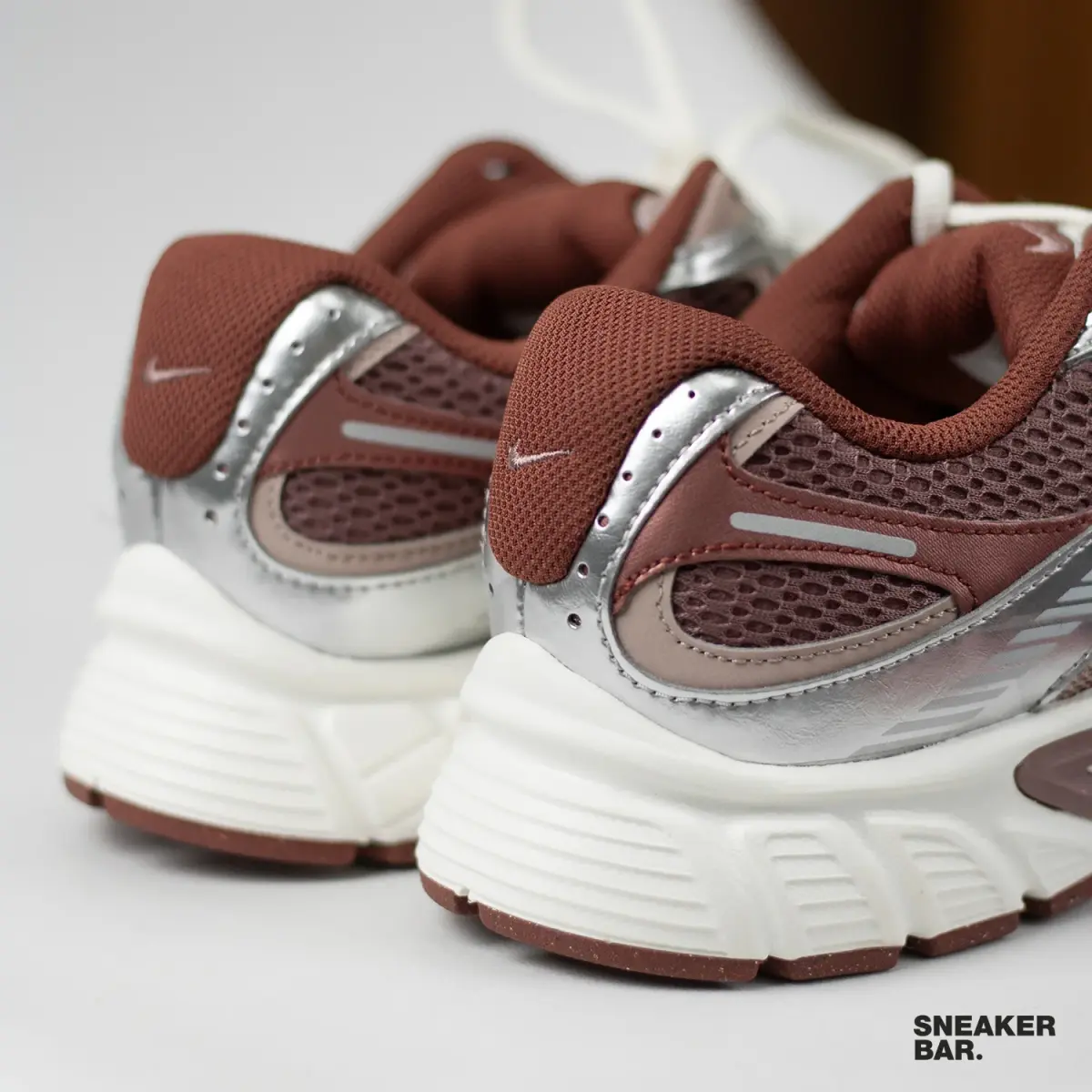 Кроссовки Nike W V5 RNR
