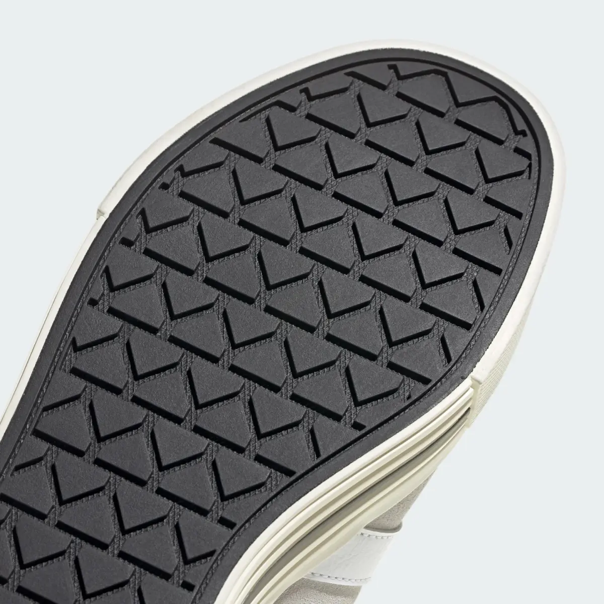 Кроссовки Adidas Daily 4.0