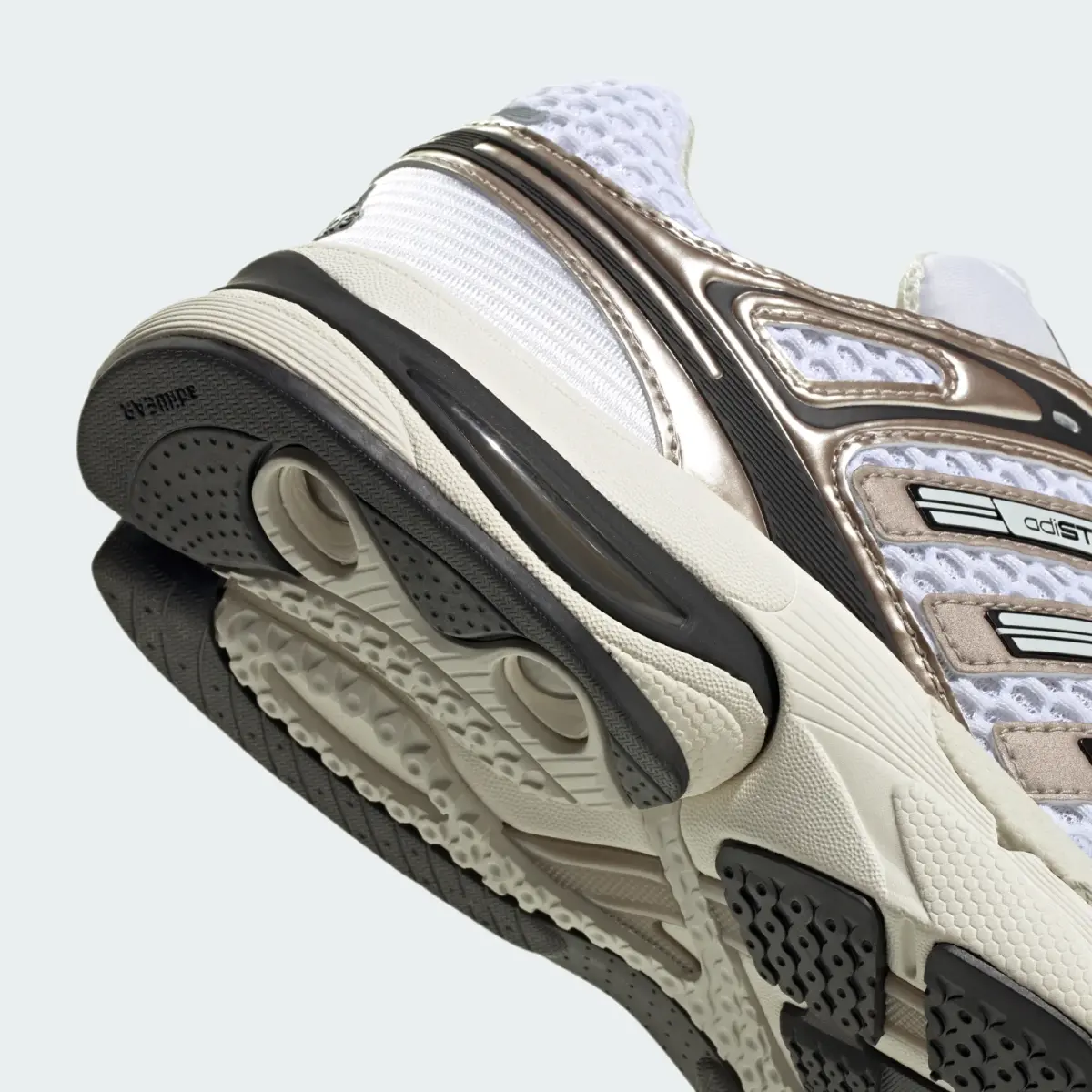 Кроссовки Adidas ADISTAR CONTROL 5