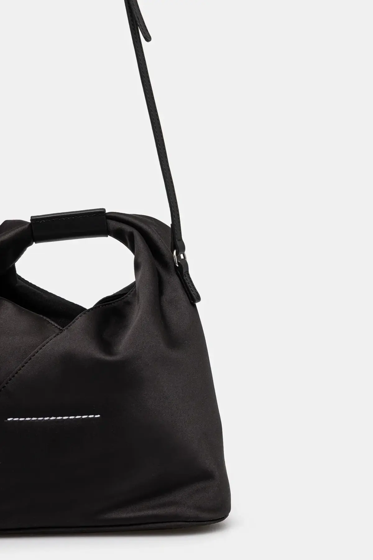Сумочка MM6 Maison Margiela Japanese Crossbody Bag цвет чёрный SB6WD0026