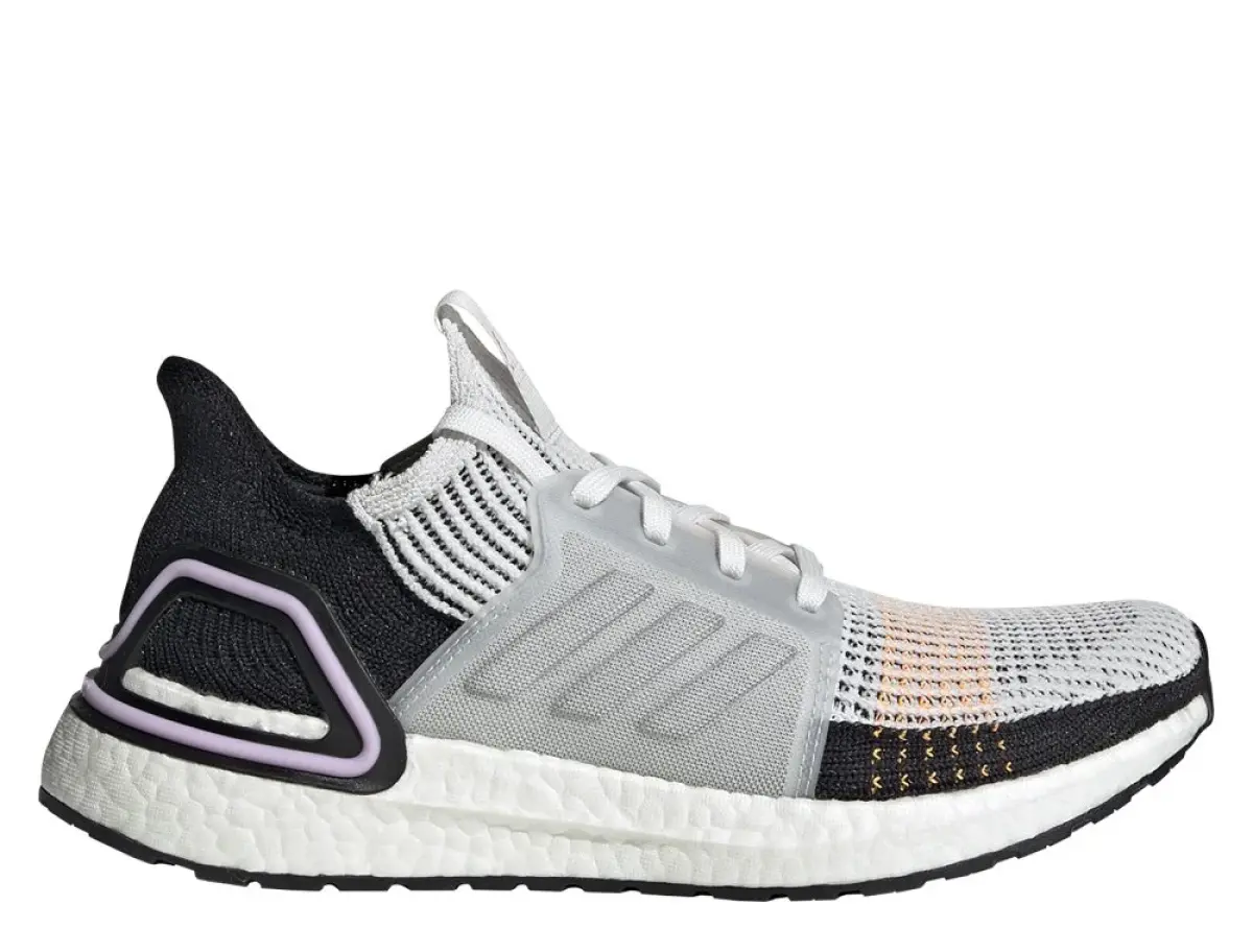 adidas UltraBoost 19 w Черно-Белые