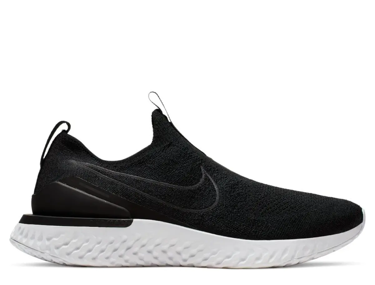 Nike Epic Phantom React Flyknit M Бело-Черные