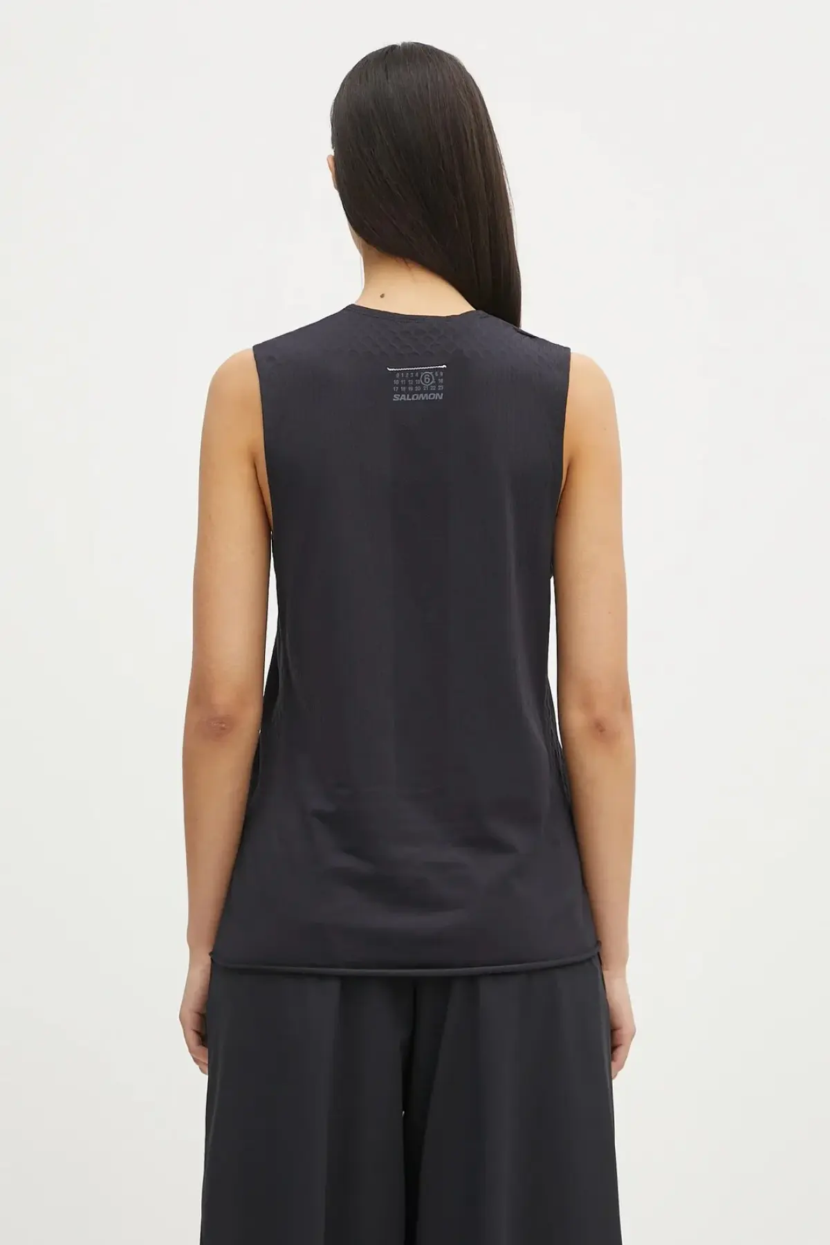 Топ MM6 Maison Margiela x Salomon цвет чёрный S52NL0071.M20101