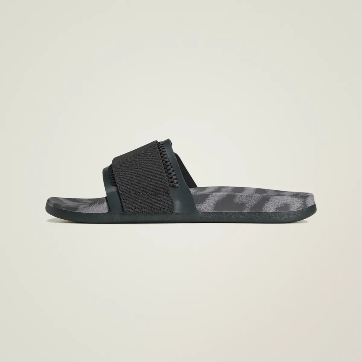 Шлепанцы Adidas adidas by Stella McCartney