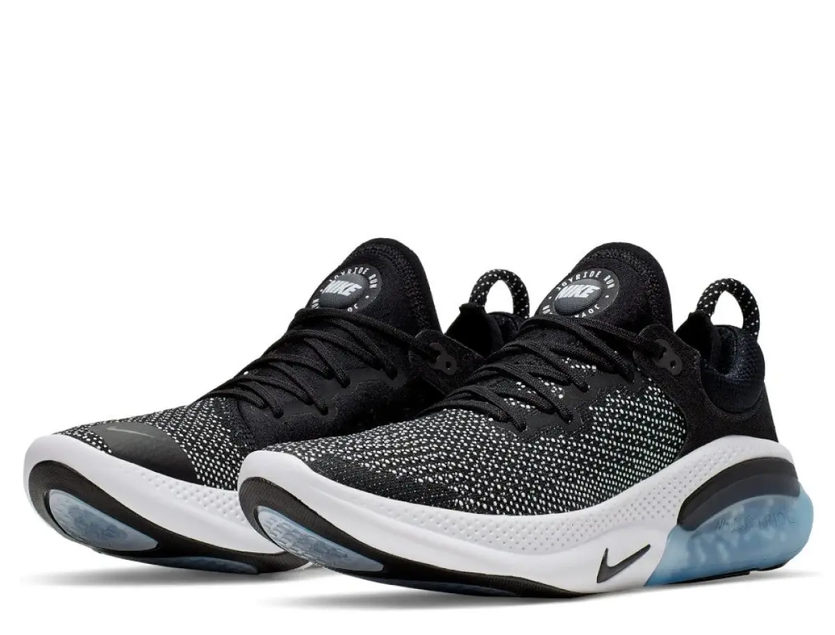 Nike Joyride Run Flyknit M Бело-Черные