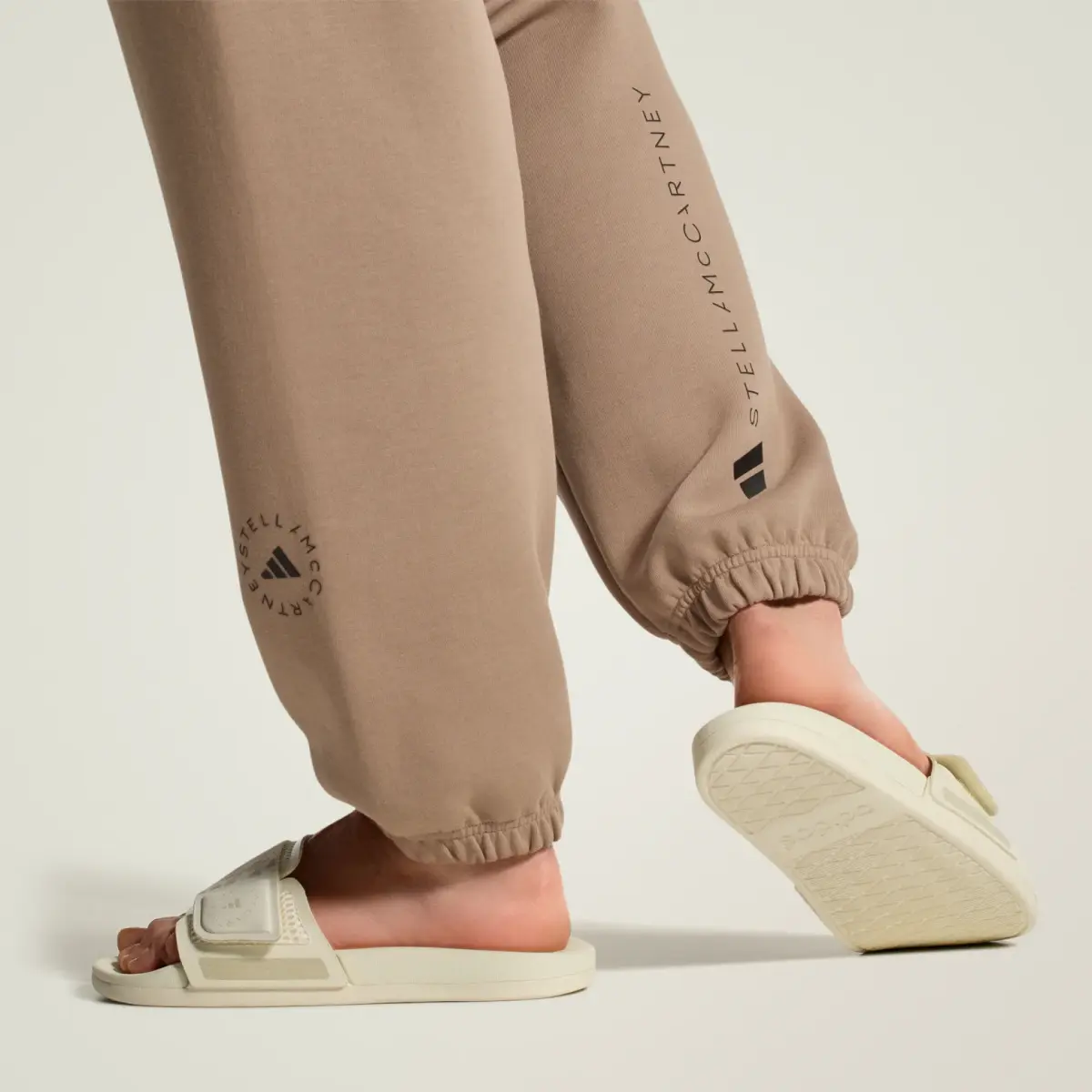 Пантолеты Adidas adidas by Stella McCartney