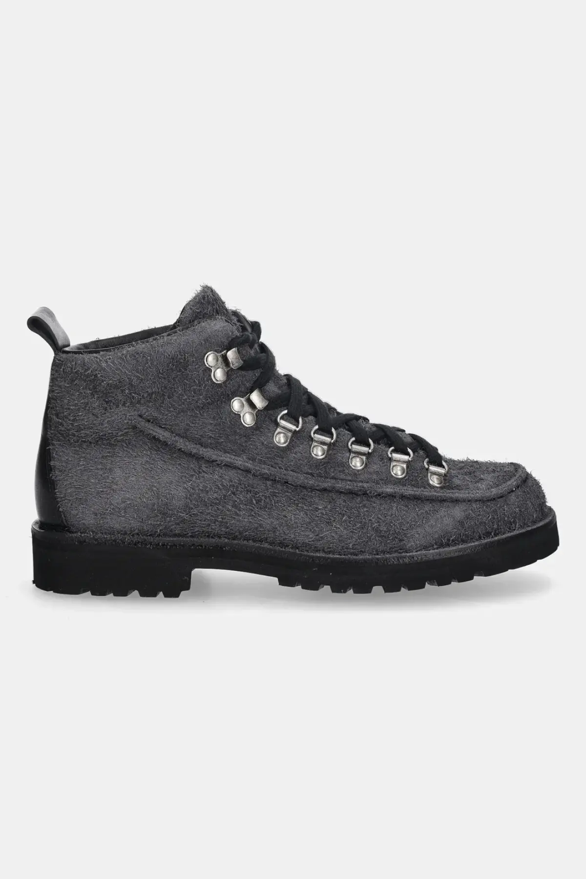 Замшевые кроссовки Fracap цвет серый MAGNIFICO.M60