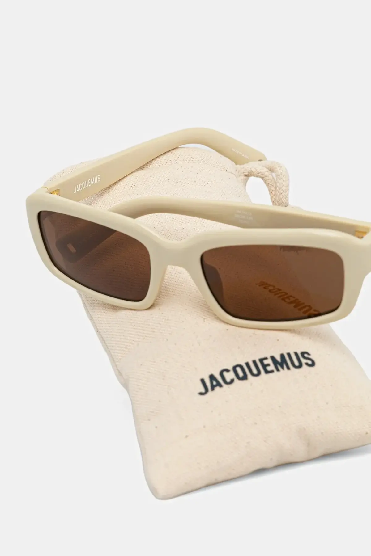 Солнцезащитные очки Jacquemus MARINO цвет бежевый