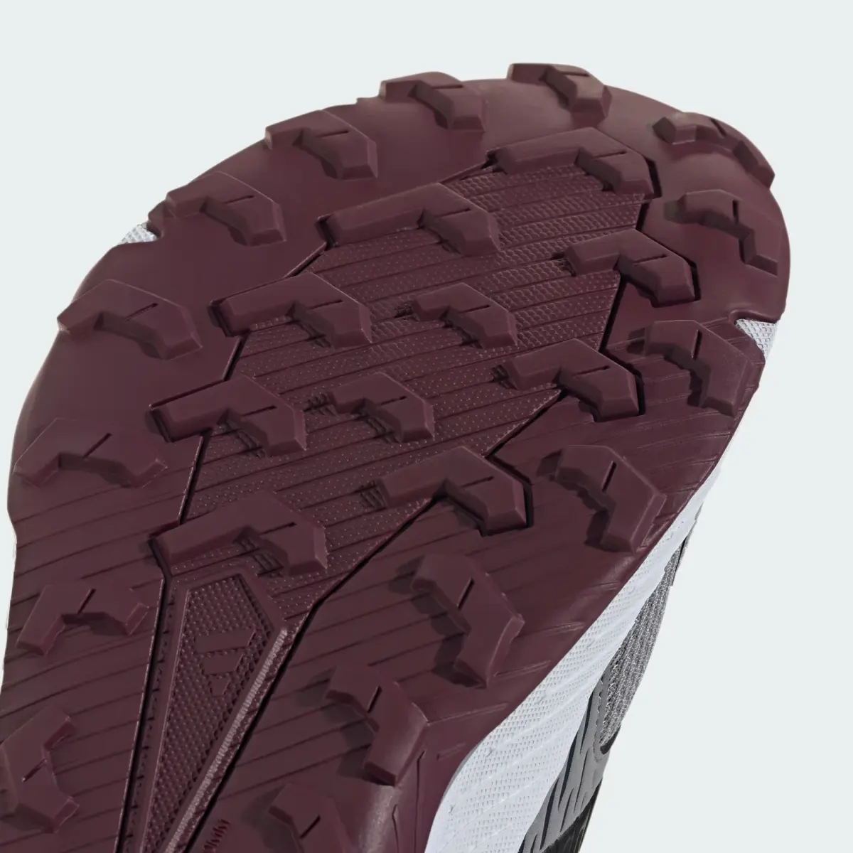 Кроссовки для бега Adidas Tracefinder Trail Running