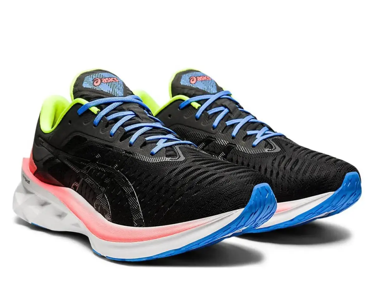 Asics Novablast M Черные