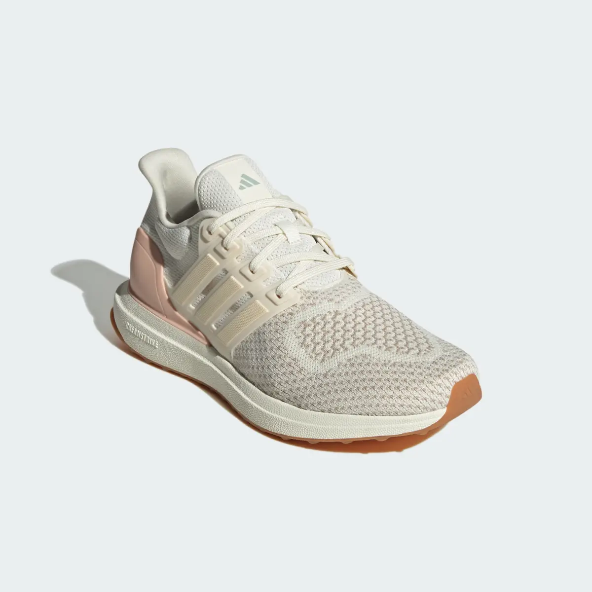 Кроссовки Adidas Ultradream DNA
