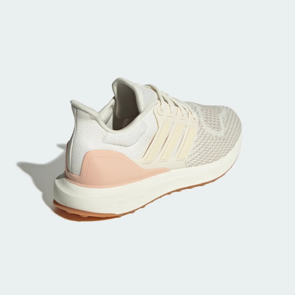 Кроссовки Adidas Ultradream DNA