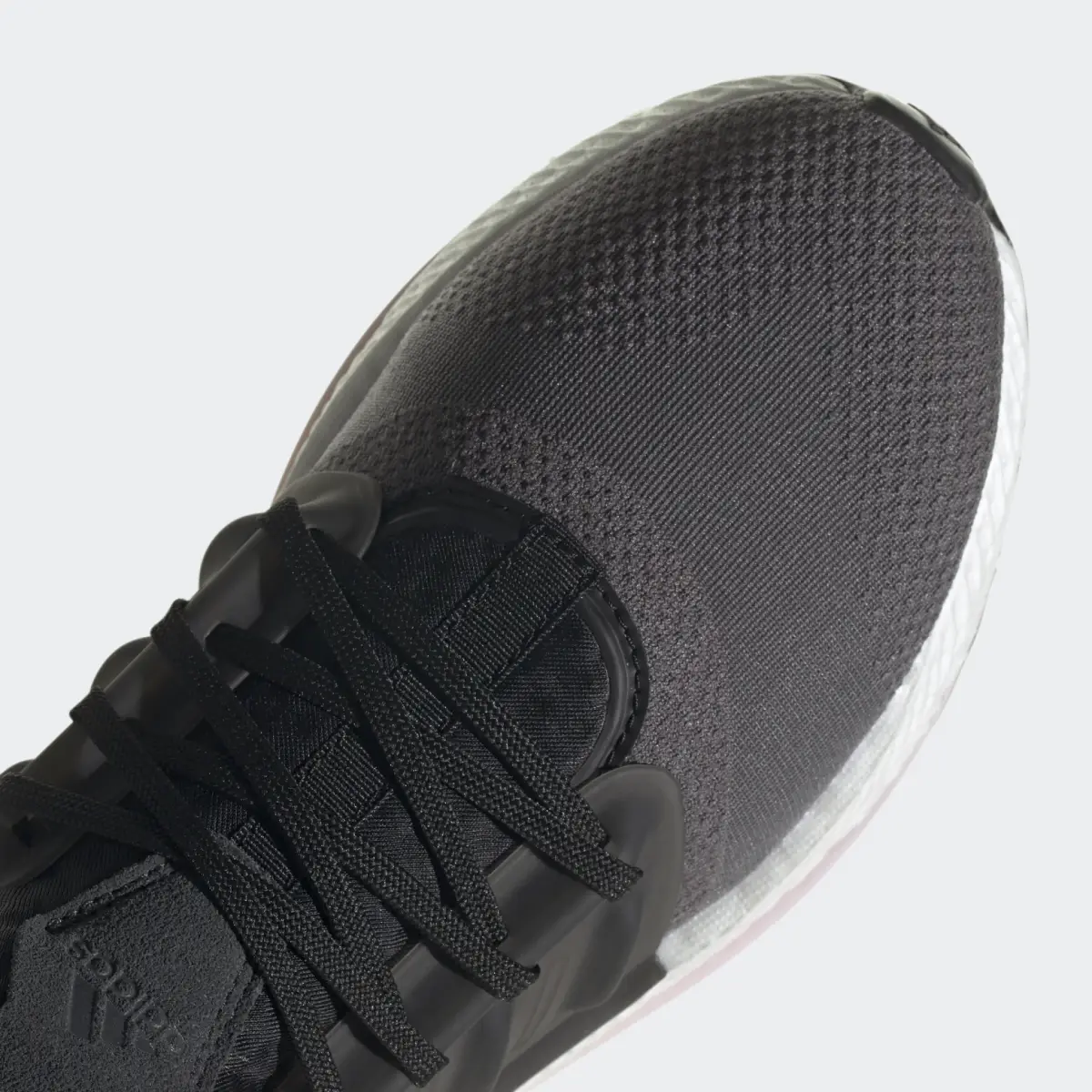 Кроссовки Adidas XPLRBOOST