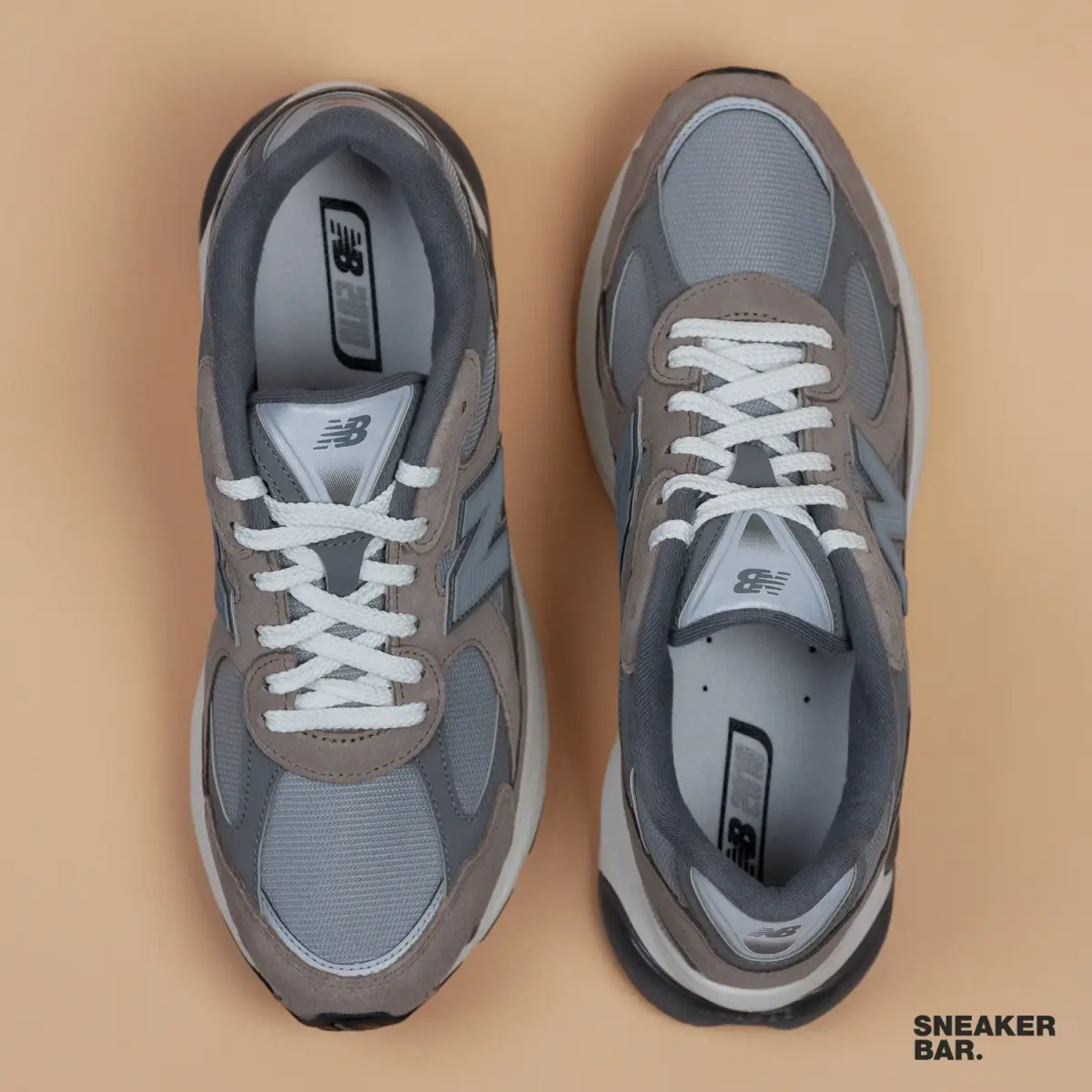 Кроссовки New Balance 2010