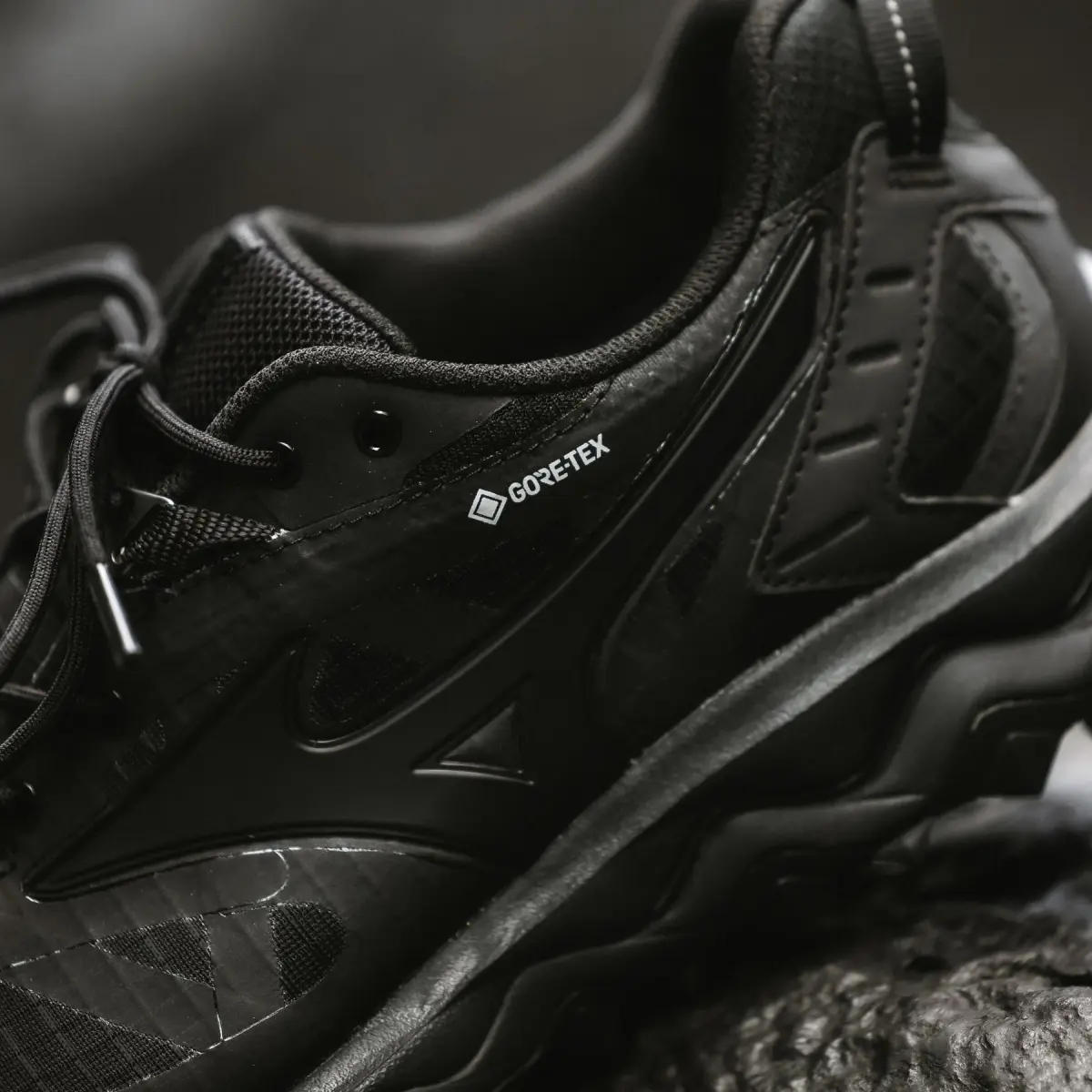 Кроссовки Mizuno WAVE MUJIN TL GTX