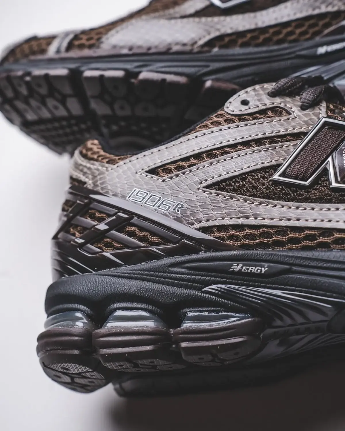 Кроссовки New Balance 1906