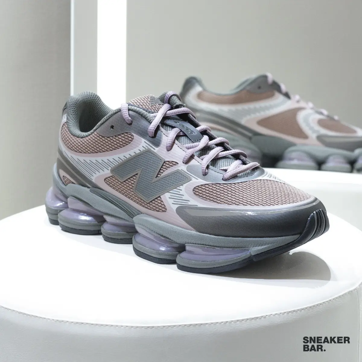 Кроссовки New Balance 2000
