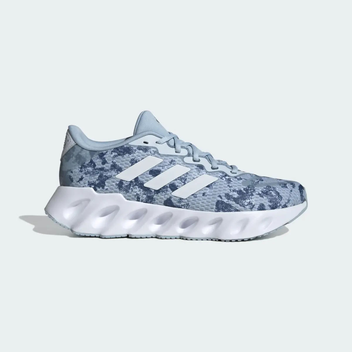 Беговые кроссовки Adidas Switch Run
