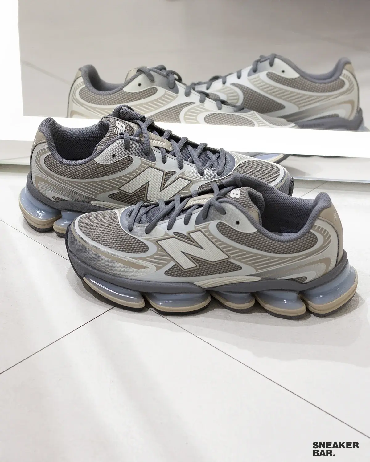 Кроссовки New Balance 2000
