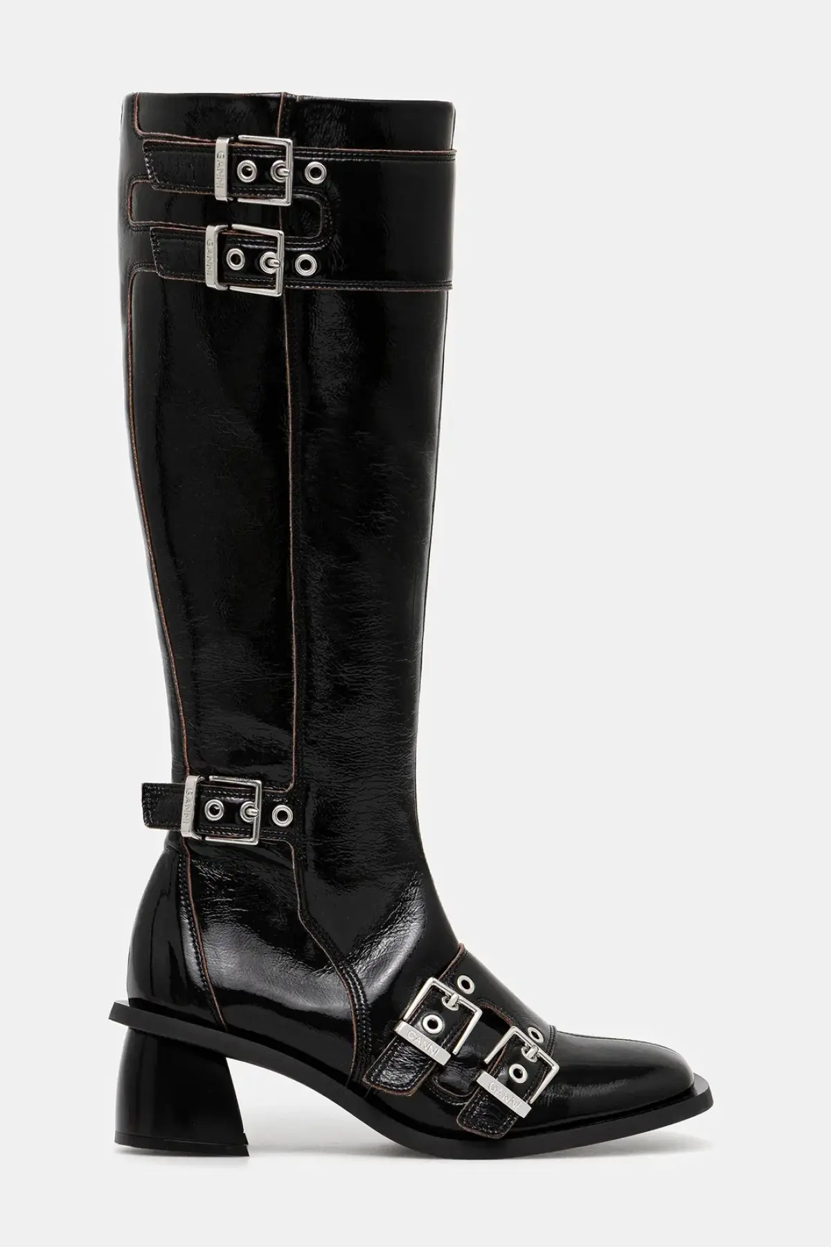 Сапоги GANNI Feminine Buckle High Boot Naplack цвет чёрный каблук кирпичик