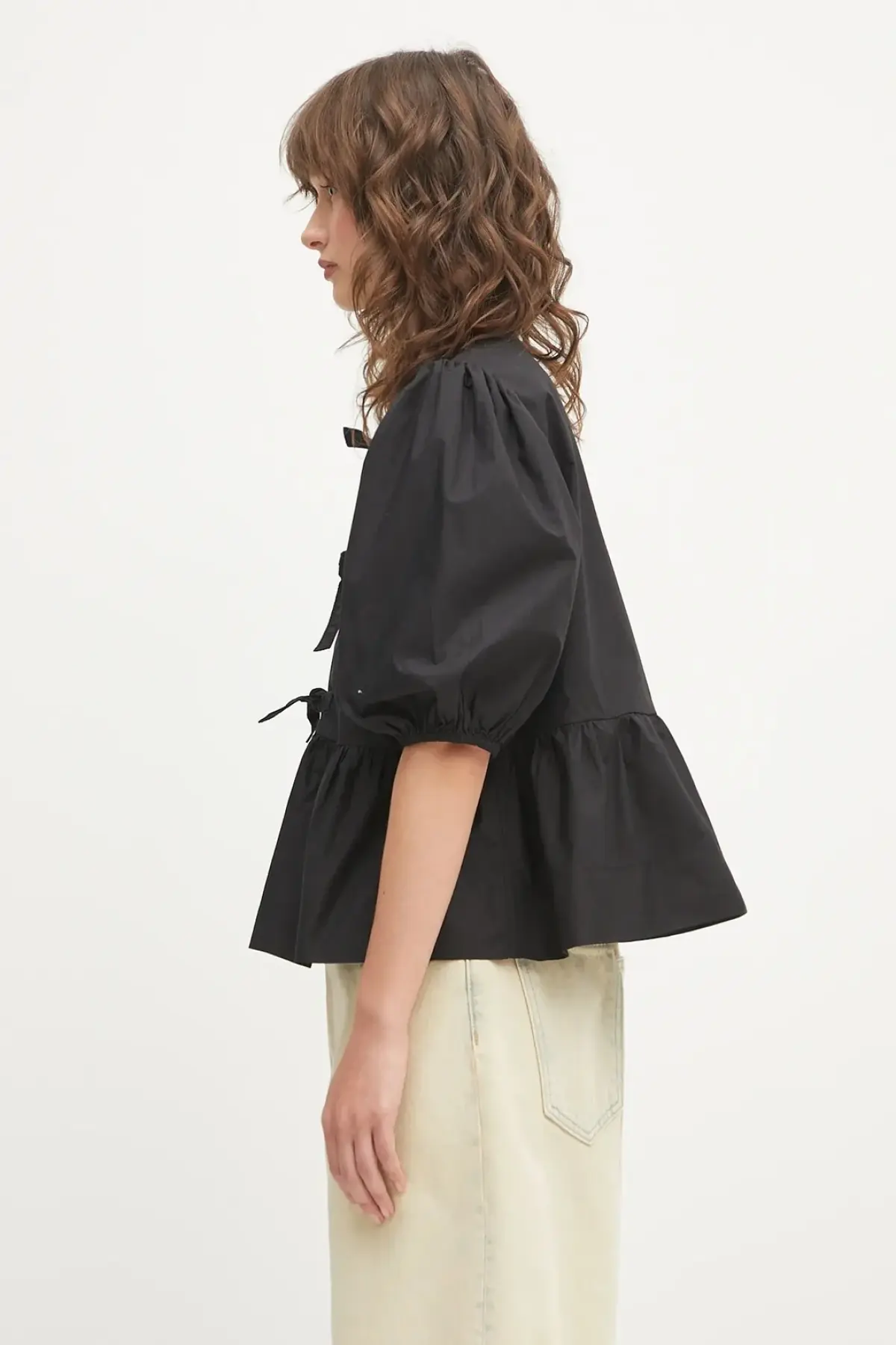 Хлопковая блузка GANNI Cotton Poplin Peplum цвет чёрный однотонная