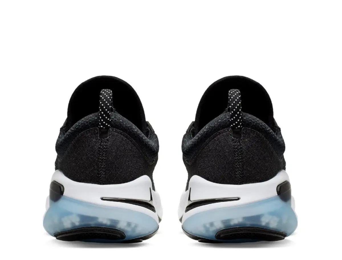 Nike Joyride Run Flyknit M Бело-Черные