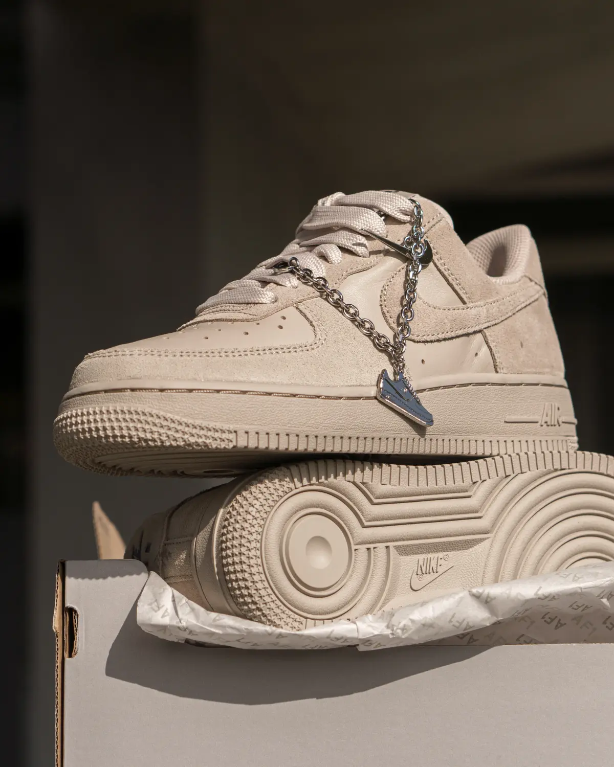 Кроссовки Nike AIR FORCE 1 07