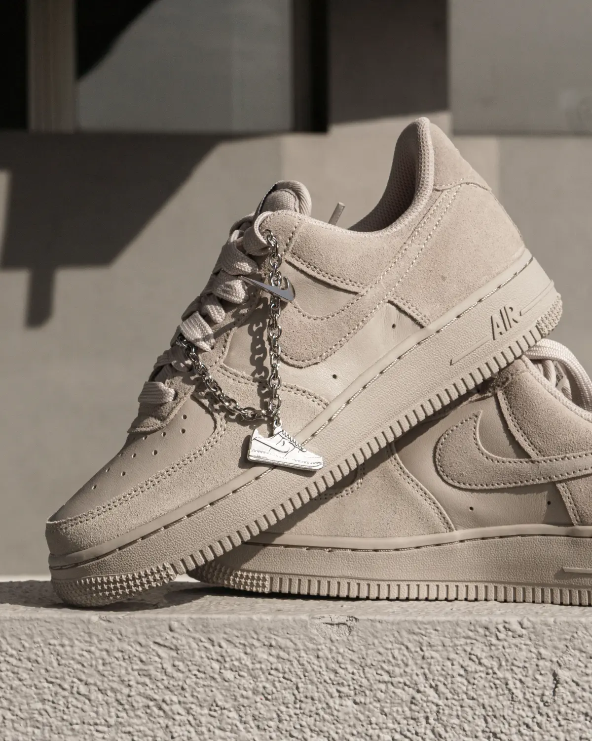 Кроссовки Nike AIR FORCE 1 07