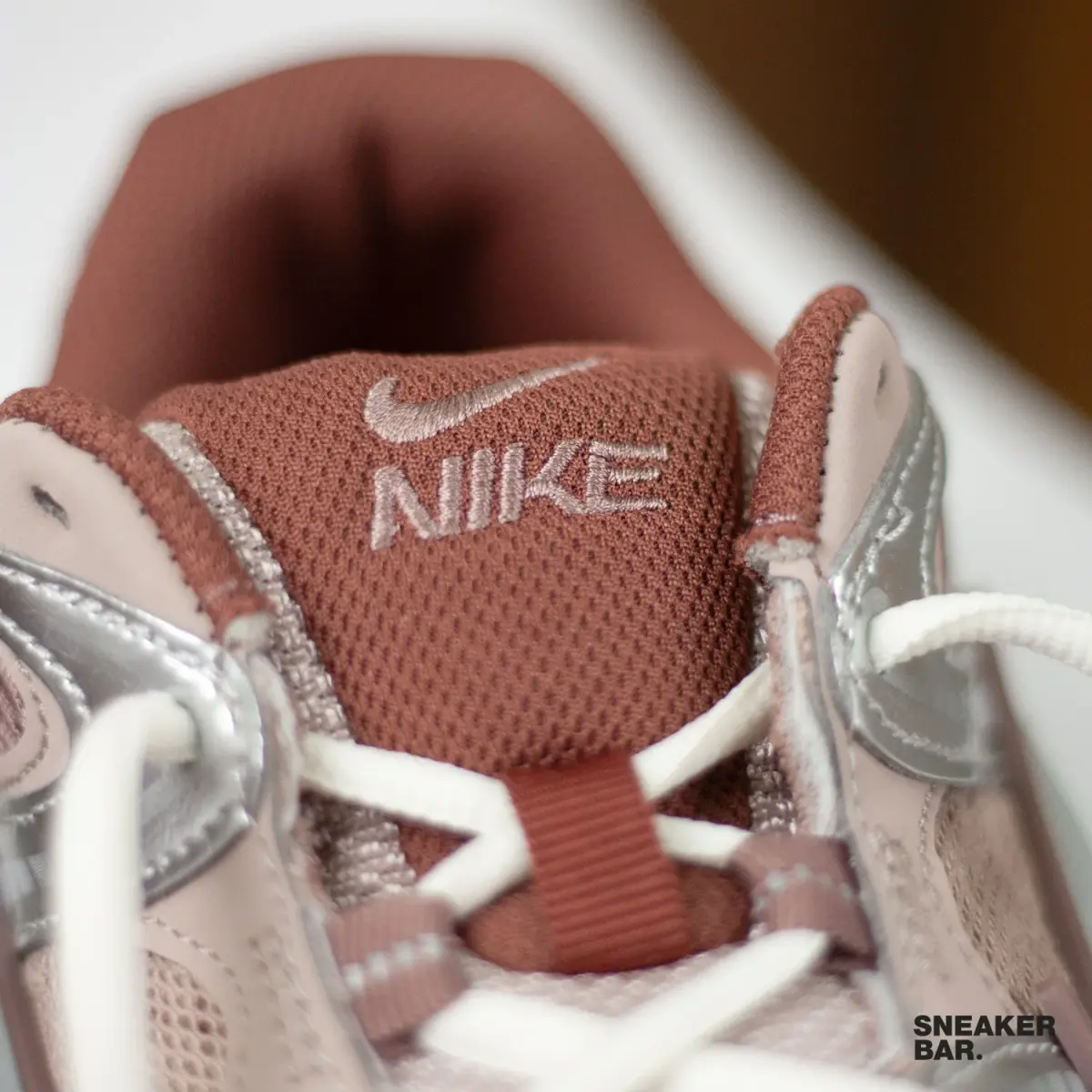 Кроссовки Nike W V5 RNR