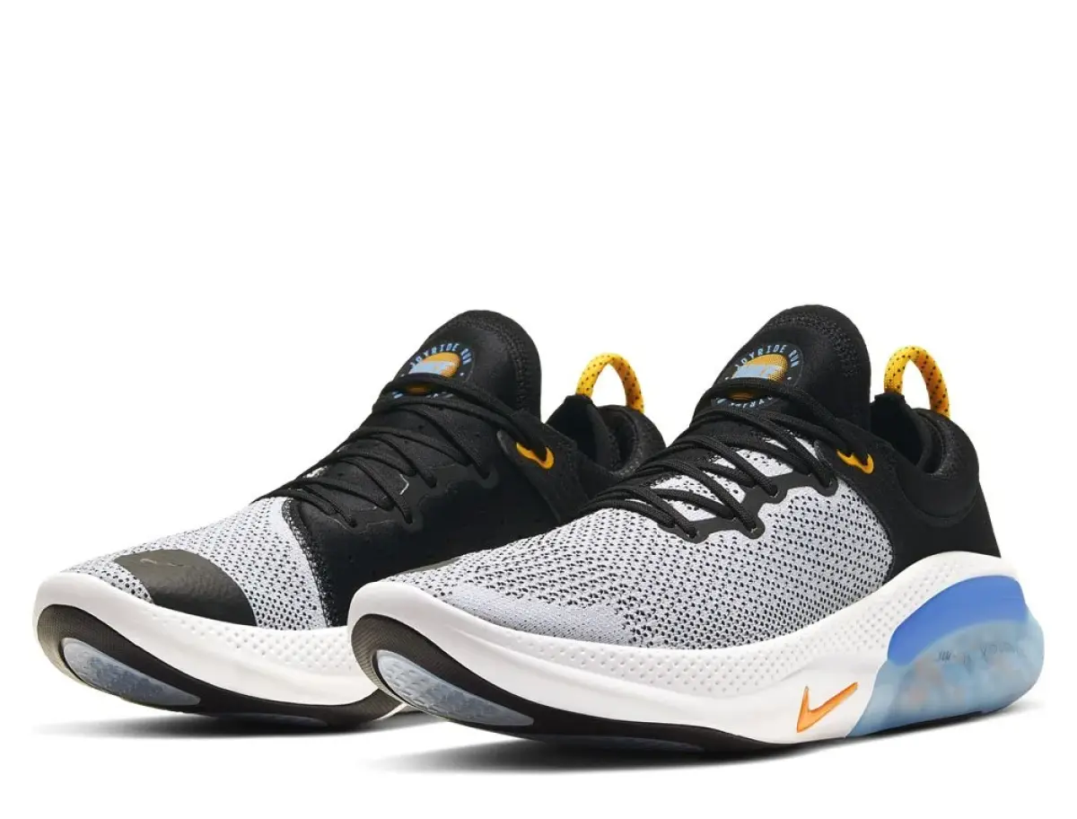 Nike Joyride Run Flyknit M Черно-Белые