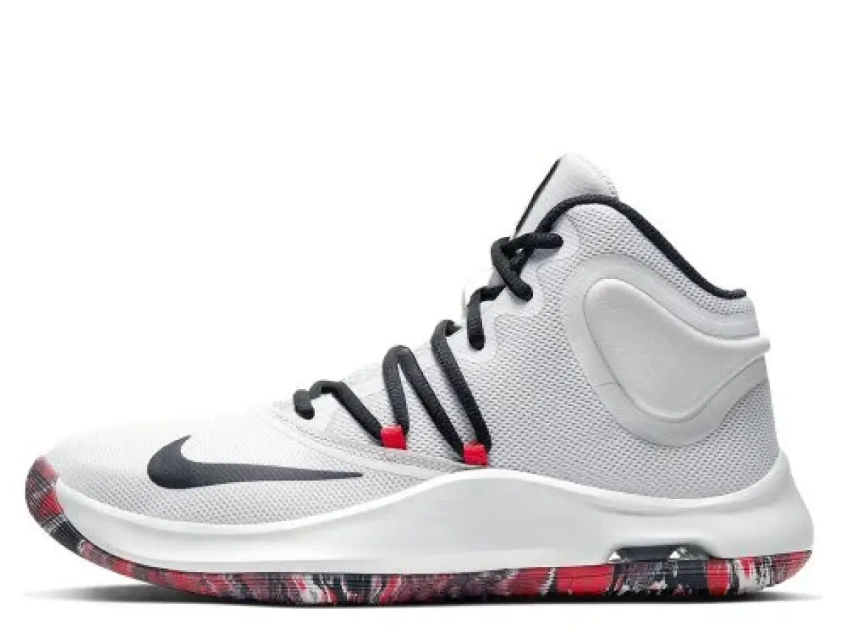 Nike Air Versitile IV
