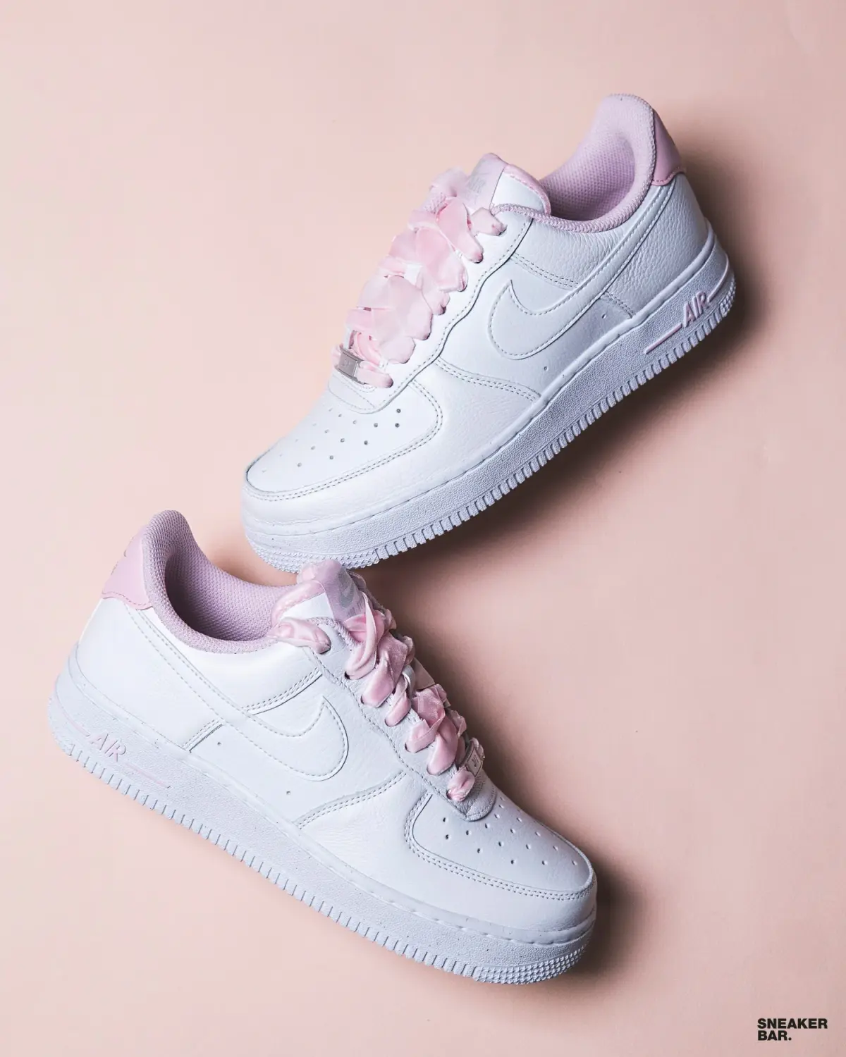 Кроссовки Nike W AIR FORCE 1 07 VINTAGE