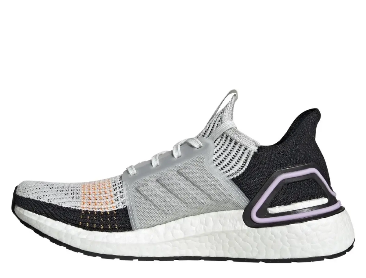 adidas UltraBoost 19 w Черно-Белые