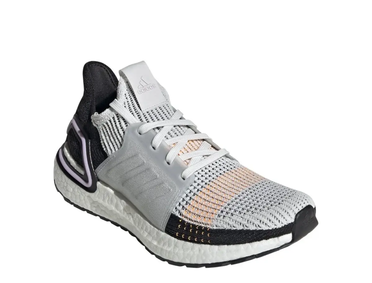adidas UltraBoost 19 w Черно-Белые