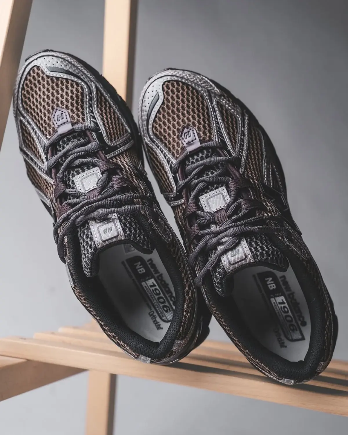 Кроссовки New Balance 1906