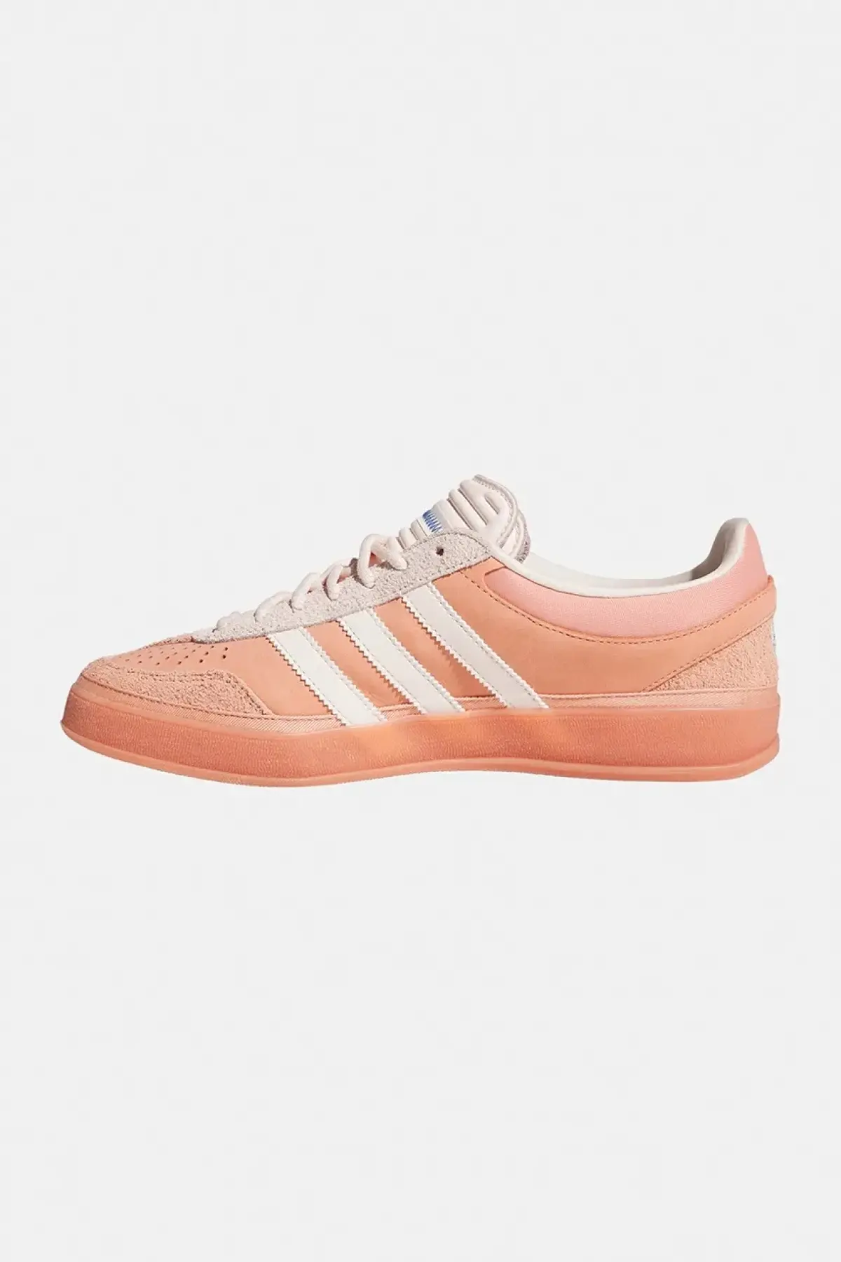 Кожаные кроссовки adidas Originals x Bad Bunny Gazelle Indoor цвет розовый