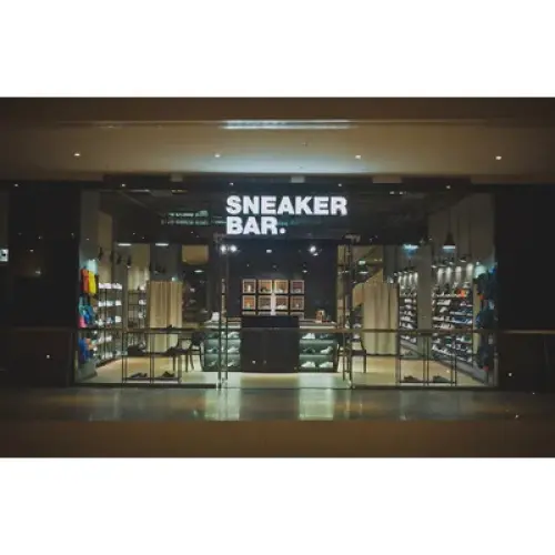 SNEAKER BAR - магазин кроссовок в Минске