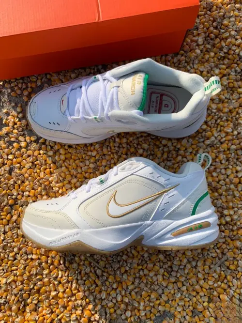 Легенды сквозь поколения. Обзор на Nike Air Monarch IV