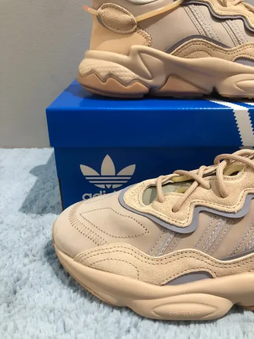 Adidas Ozweego (EE7008)