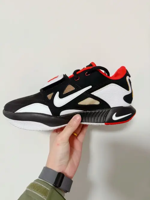 Гениальный маркетинговый ход Nike? Lebron 21 Prime 93 EP