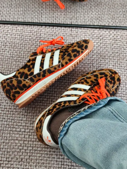 Хищницам на заметку - Adidas SL 72 OG W.