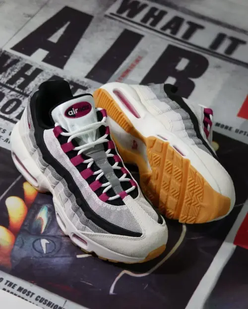 Эксклюзивные кроссовки Nike Air Max 95 LE (GS) – стиль и комфорт в каждой детали