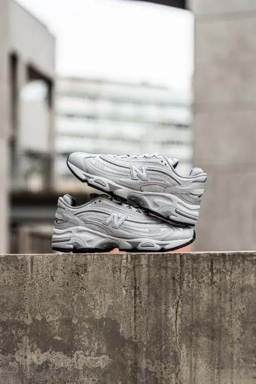 Возвращение легендарных и великих New Balance 1000.