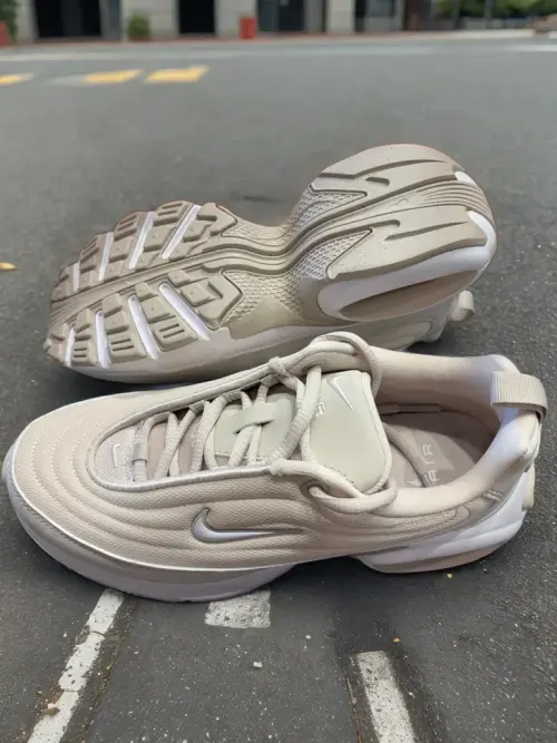 Эксперимент от великих Nike. Получилось ли? Nike Air Max Portal